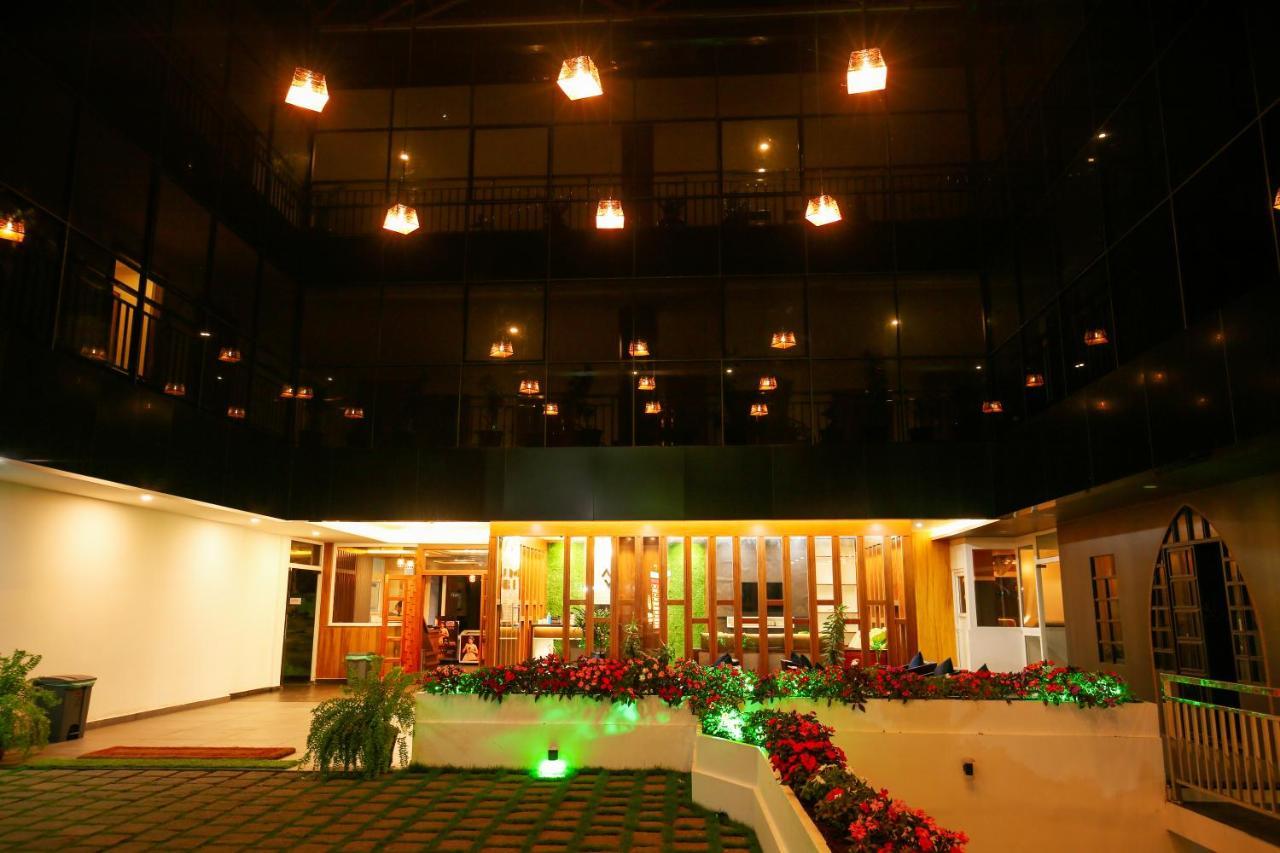 Amuse Vista Resorts And Spa Anachal Экстерьер фото